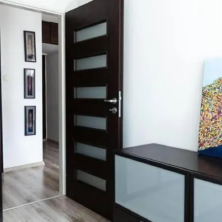 Urbannestgroup - Center - Jp-20 شقة وارسو